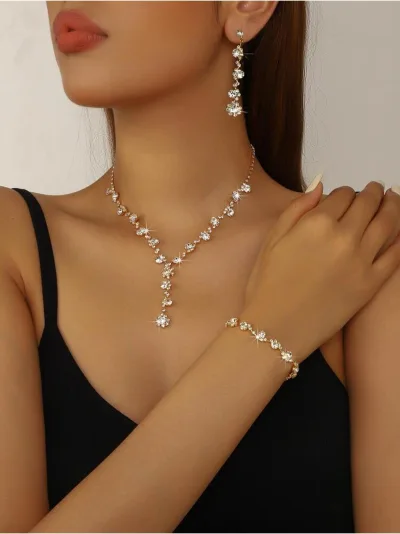 Gold Işıltılı Zarafet 3'lü Taşlı Takı Seti – Kolye, Küpe, Bileklik | Düğün & Özel Gün Şıklığı