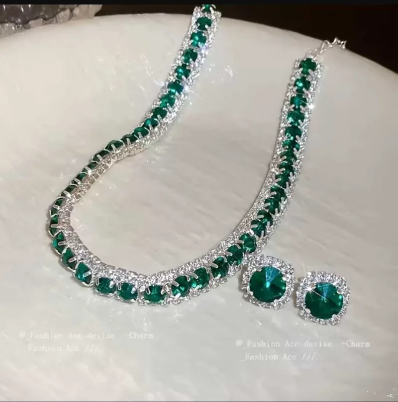 Kraliçe Zarafeti Işıltılı Yeşil Taşlı Choker Kolye – Göz Kamaştıran Özel Gün Şıklığı — fotoğraf 2/2
